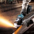 Makita GA005GZ - 40V Max XGT Cordless Brushless 125mm (5") Slide Switch Angle Grinder Skin