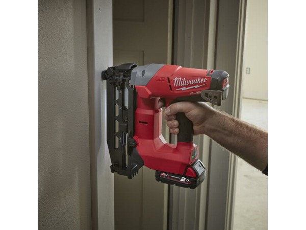 Milwaukee m18cn16ga outlet