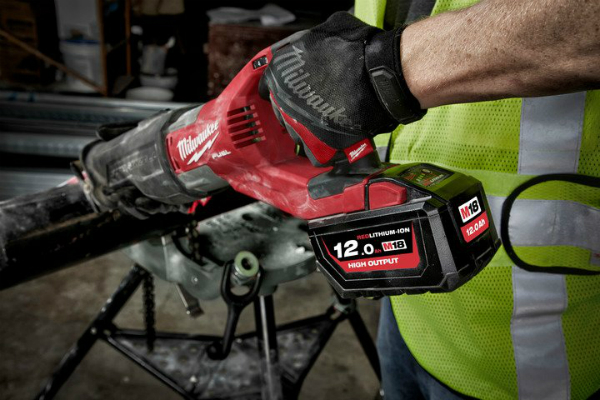 Milwaukee M18HB12 - 18V 12Ah High Output Battery RED LITHIUM Li-ion ...